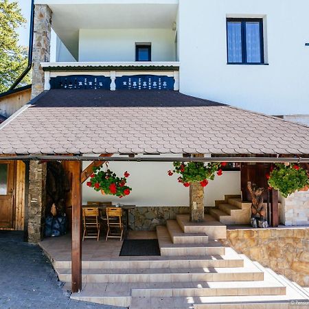 Elim Residence Mînăstirea Humorului 外观 照片